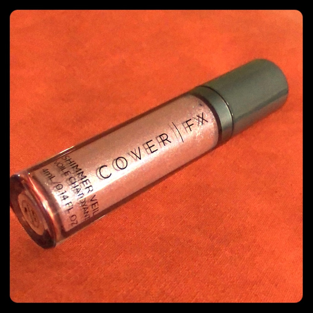 Cover Fx shimmer veil